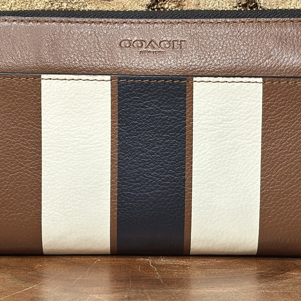 *HTF Color Combination* COACH Accordion Varsity Zip-Around Wallet - Picture 2 of 16